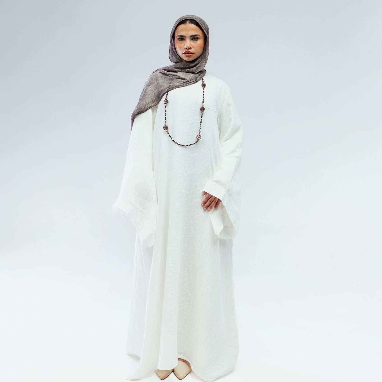 Zahra Abaya - White