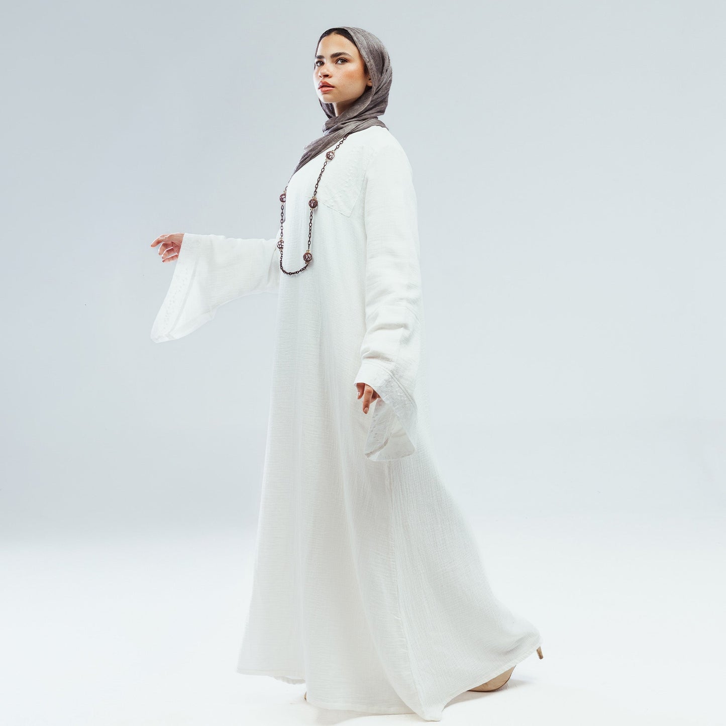 Zahra Abaya - White