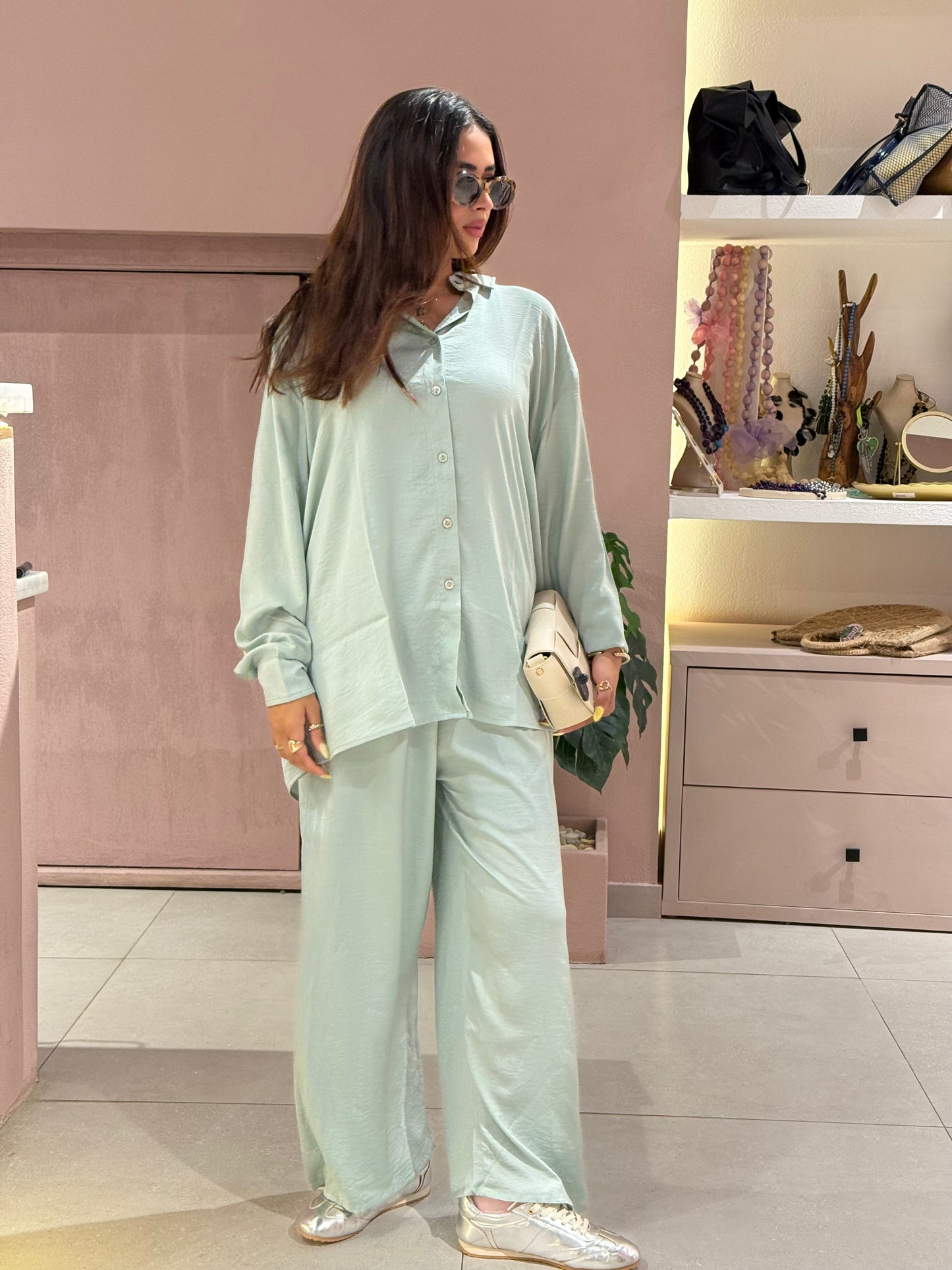 basic satin set in mint