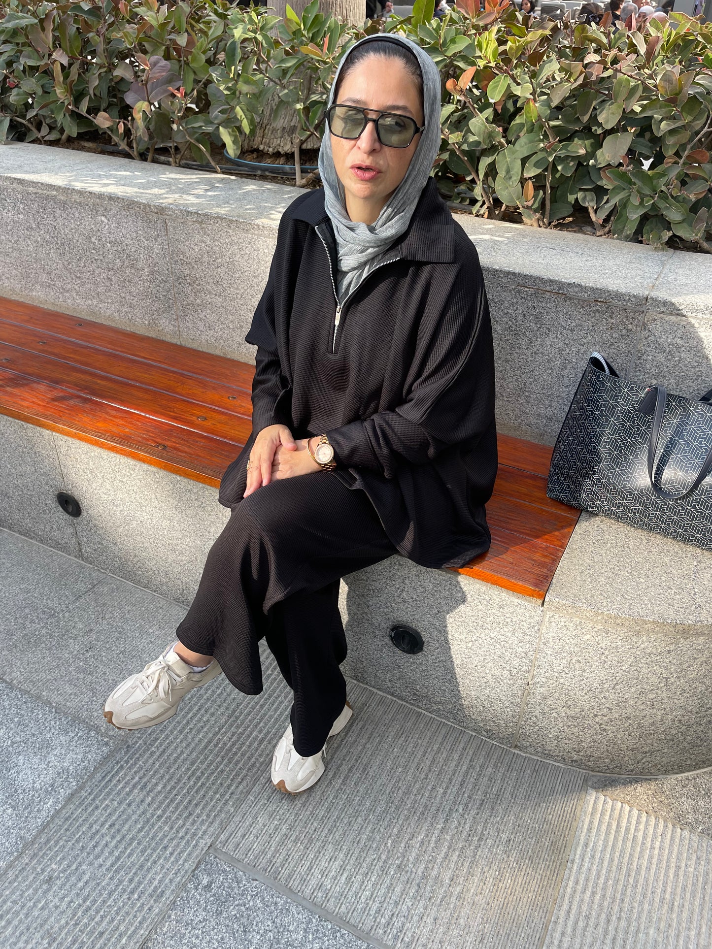 High-Low Winter Set In Black